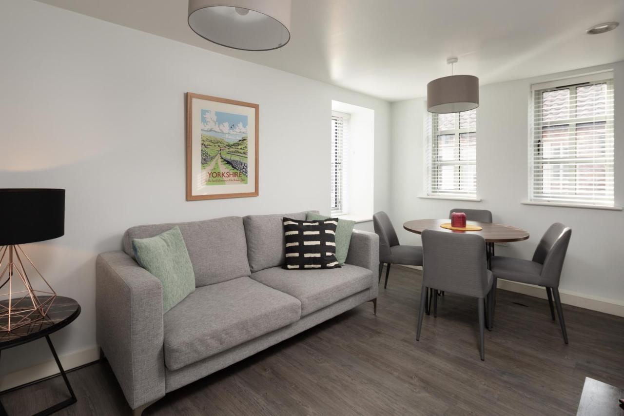 The Falcon Tap Boutique Inn Йорк Экстерьер фото