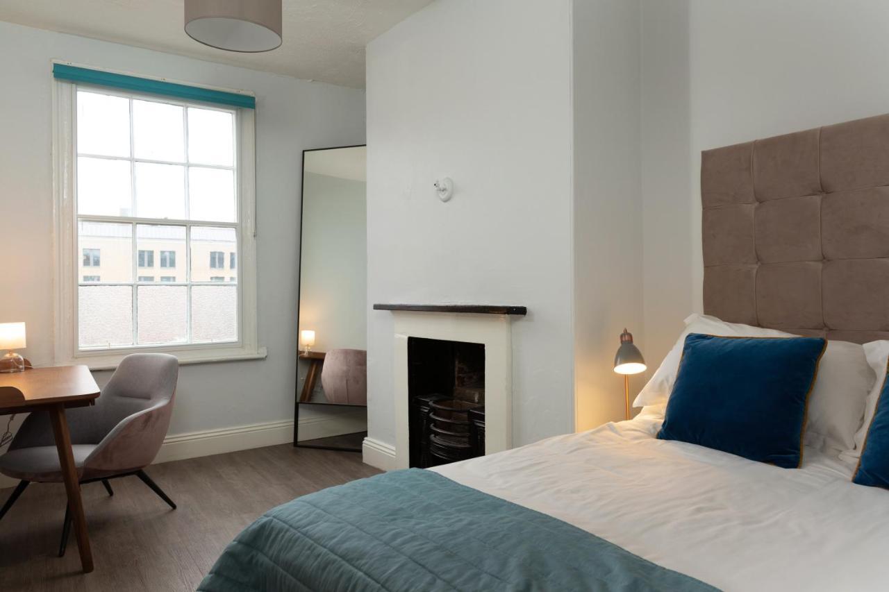 The Falcon Tap Boutique Inn Йорк Экстерьер фото